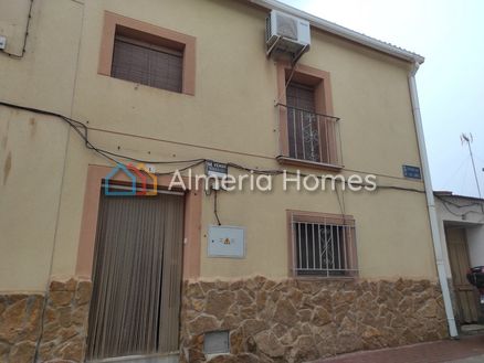 Casa Moringa: Village House in Tijola, Almeria