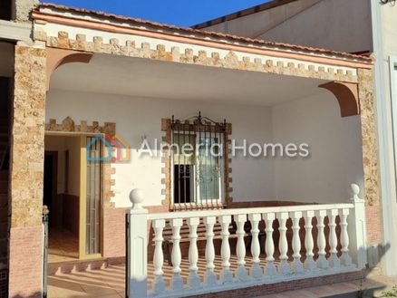 Casa Quesada: Village House in Oria, Almeria