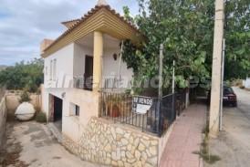 Villa Peralta: Villa for sale in Huercal-Overa, Almeria