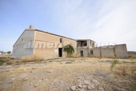 Cortijo Dragon : Casa de Campo en venta en Albox, Almeria