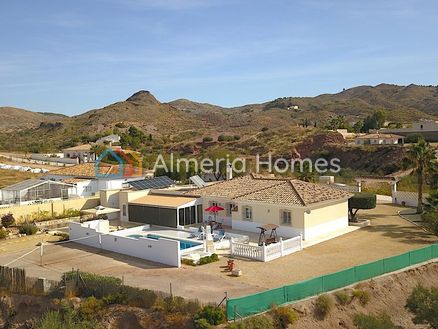 Villa Hermosura: Villa in Albox, Almeria