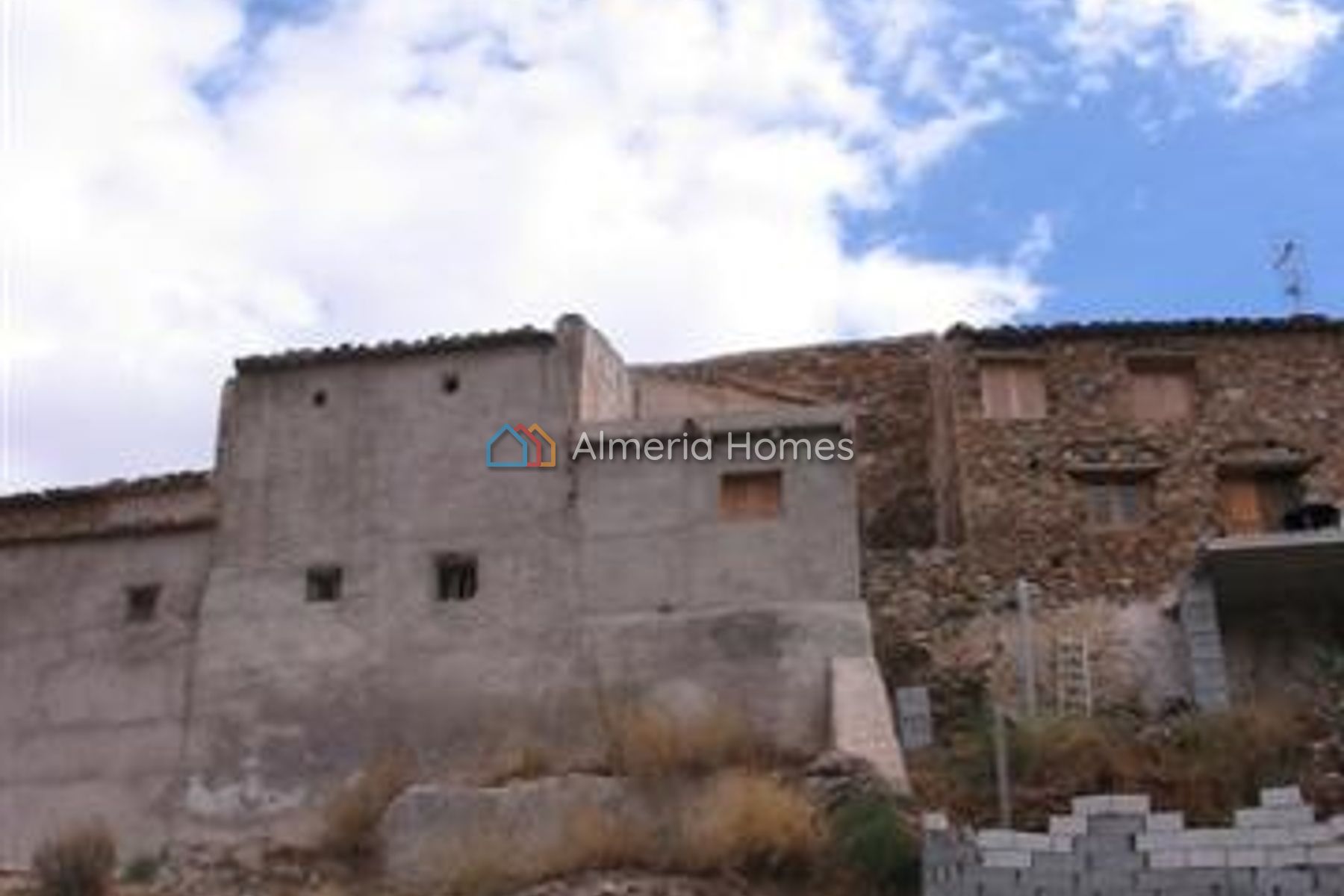 Cortijo Galicia — Country House for sale in Arboleas, Almeria — Image #3