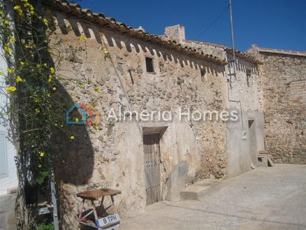 Cortijo Galicia: Country House in Arboleas, Almeria