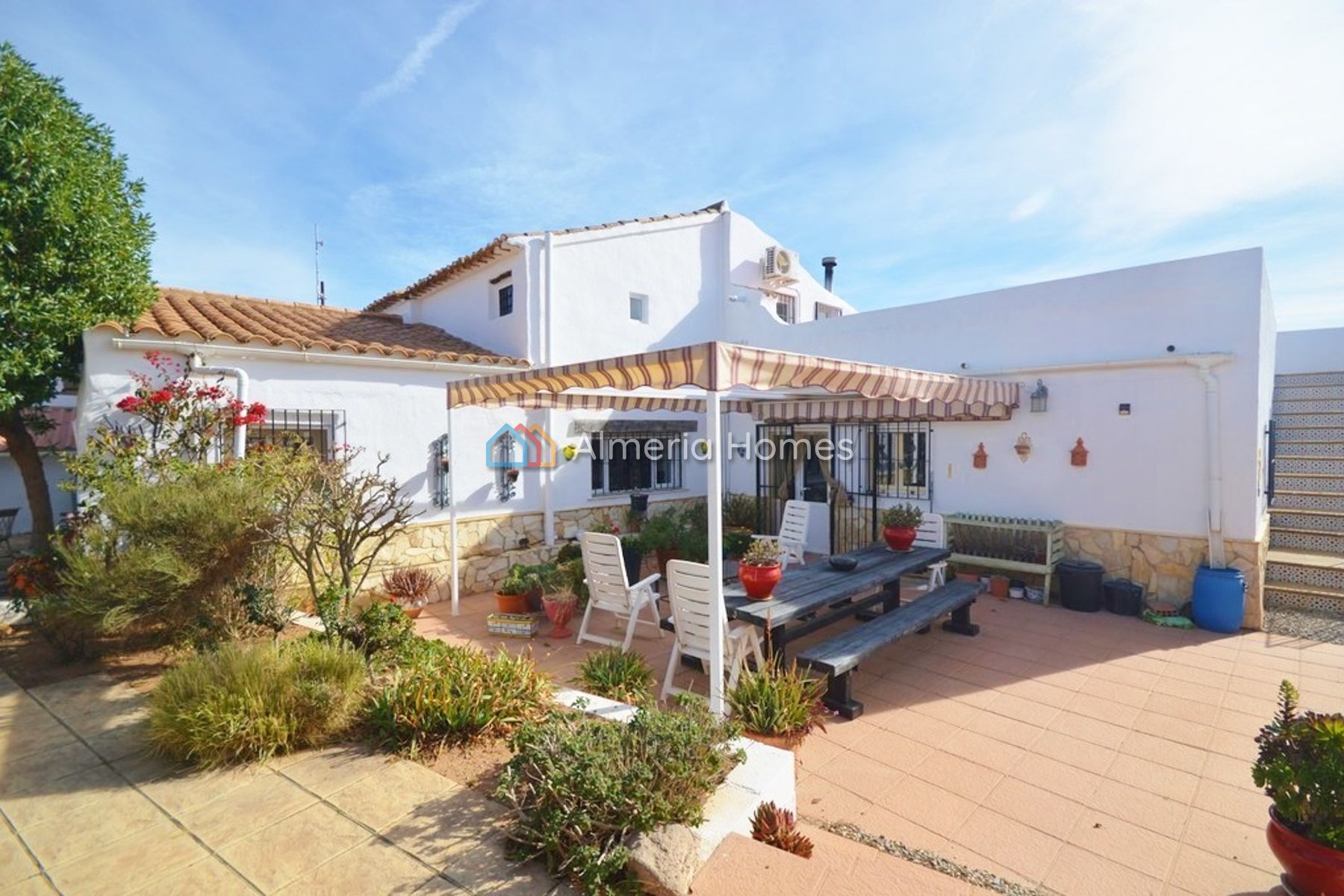 Cortijo Encantador — Country House for sale in Albox, Almeria — Image #1