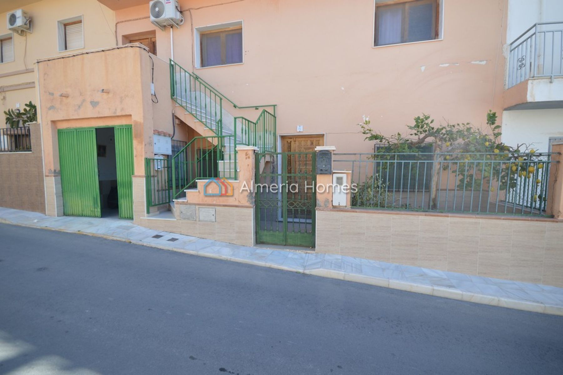 Casa Jardines — Town House for sale in Fines, Almeria — Image #1