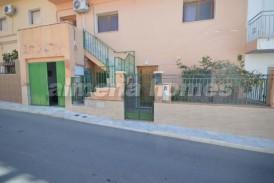 Casa Jardines: Town House for sale in Fines, Almeria