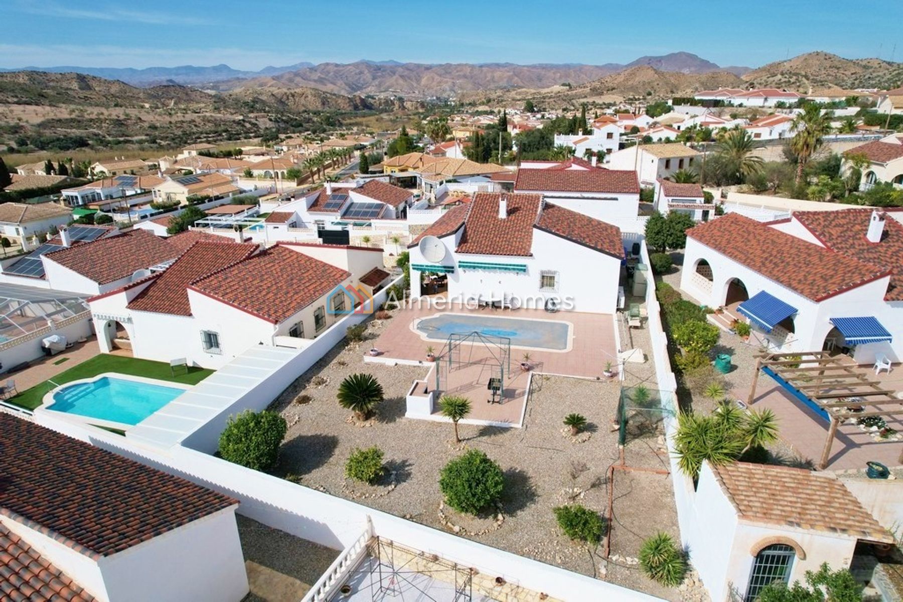 Villa Mint — Villa under offer in Arboleas, Almeria — Image #2