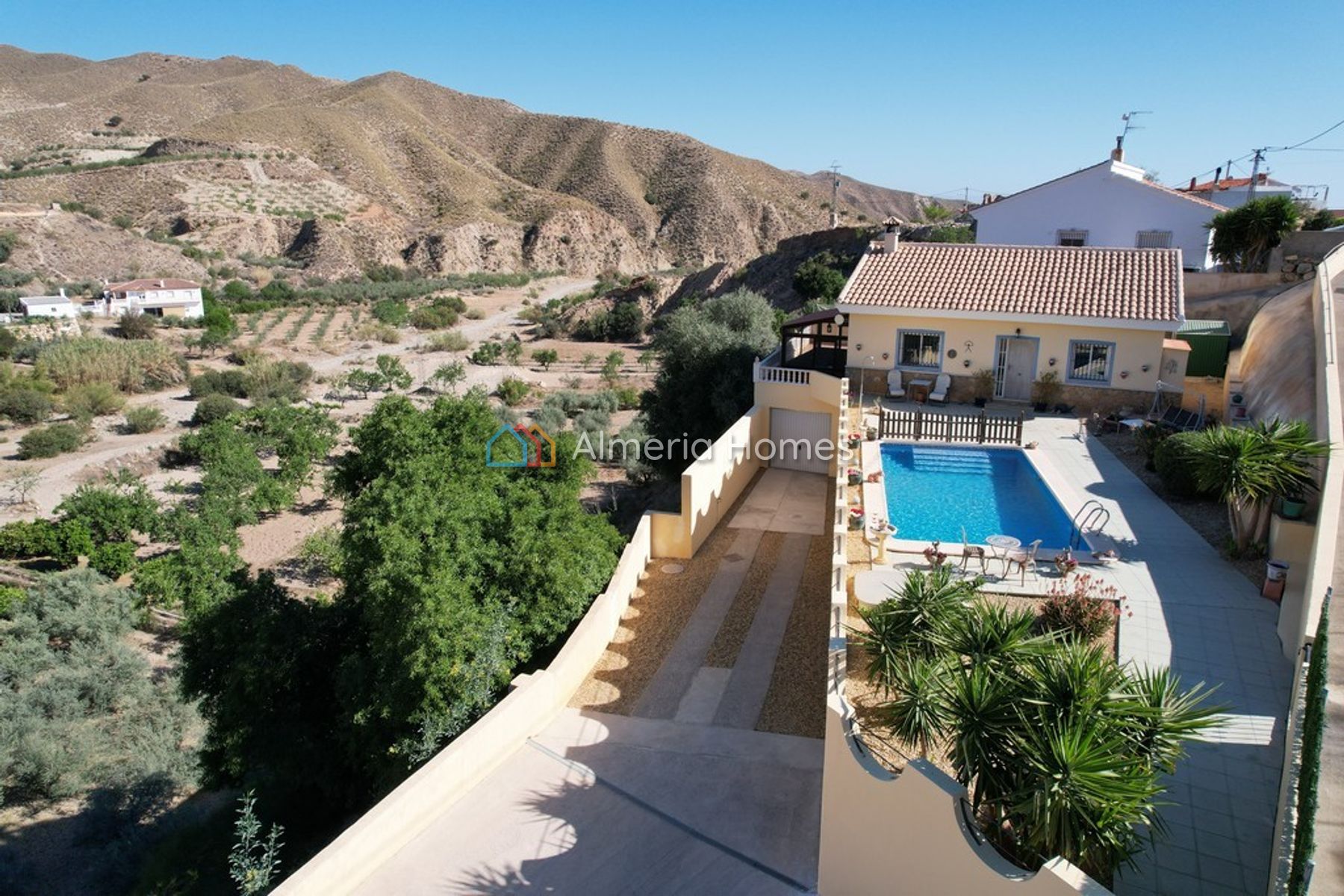 Villa Bluebird — Villa for sale in Arboleas, Almeria — Image #2