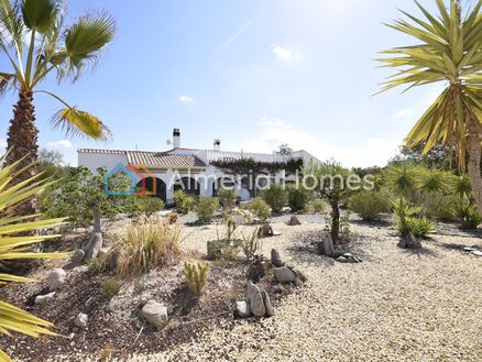 Villa Lavanda: Villa in Albox, Almeria