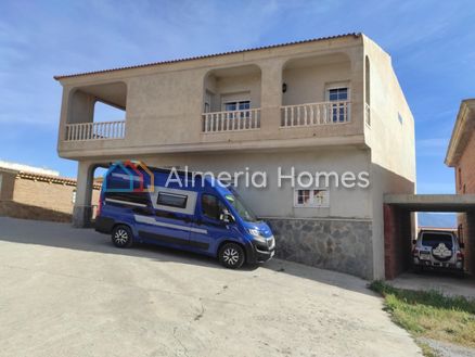 Village House Supreme: Village House in Lucar, Almeria