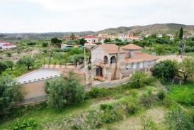 Villa Georgia: Villa for sale in Albox, Almeria