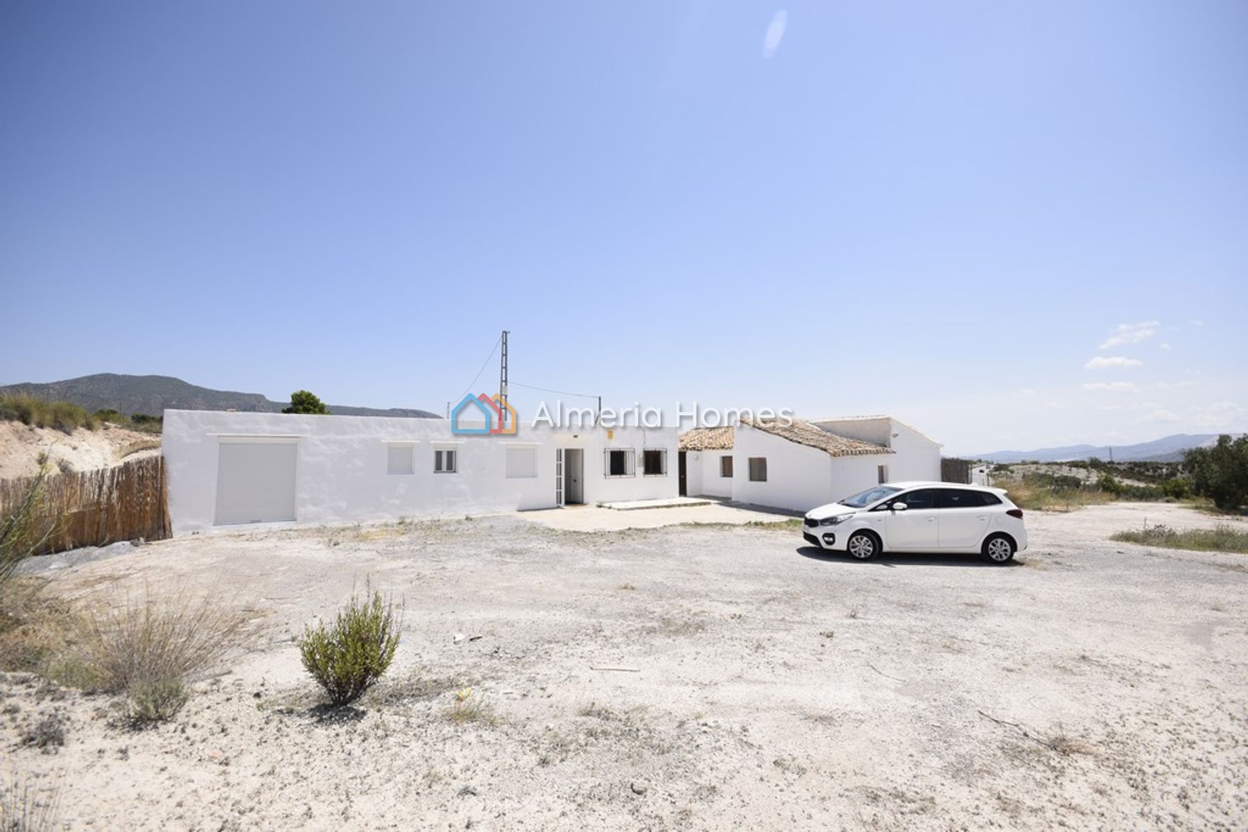 Cortijo Eucalipto — Country House for sale in Somontin, Almeria — Image #3