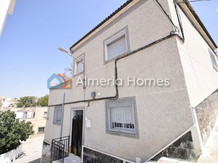 Casa Castillo: Town House in Macael, Almeria