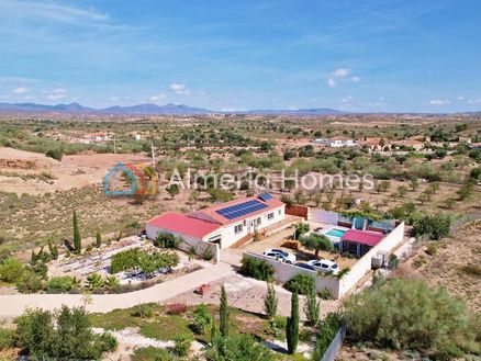 Villa Parador: Villa in Partaloa, Almeria