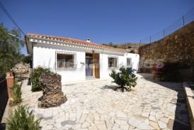 Villa Sunny: Villa en venta en Albox, Almeria