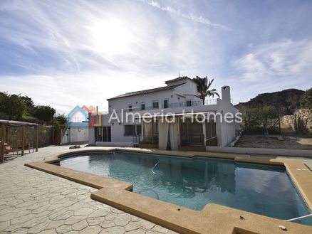 Villa Chirimoya: Villa in Cuevas del Almanzora, Almeria