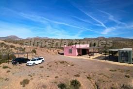 Cortijo Monterosa: Landhuis te koop in Albox, Almeria