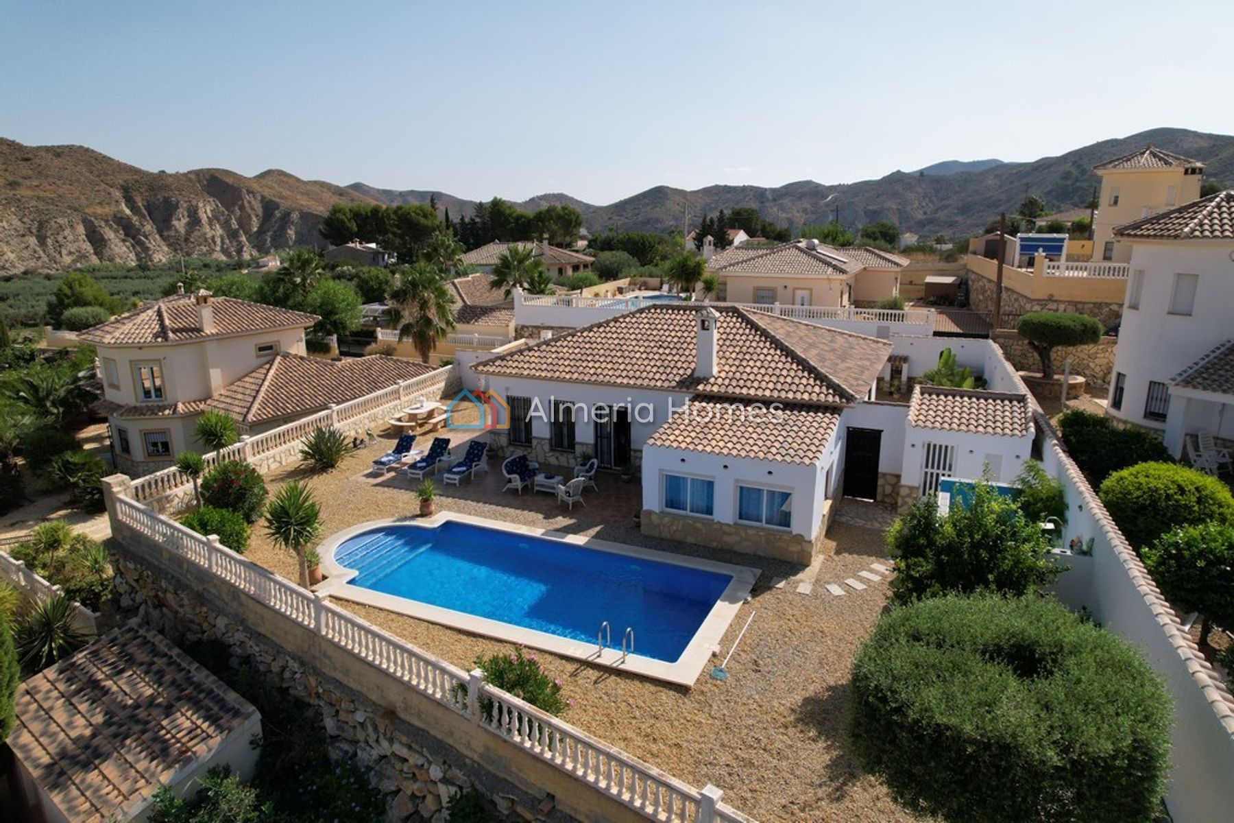 Villa Plumas — Villa under offer in Arboleas, Almeria — Image #2