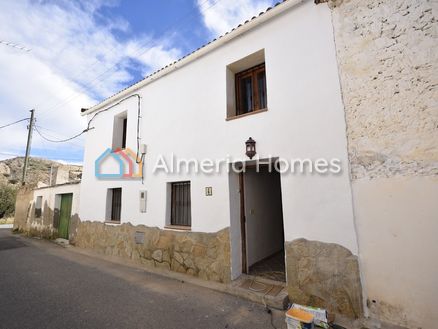 Cortijo Agencia: Country House in Arboleas, Almeria