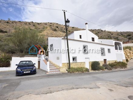 Cortijo Ensueño: Country House in Albanchez, Almeria