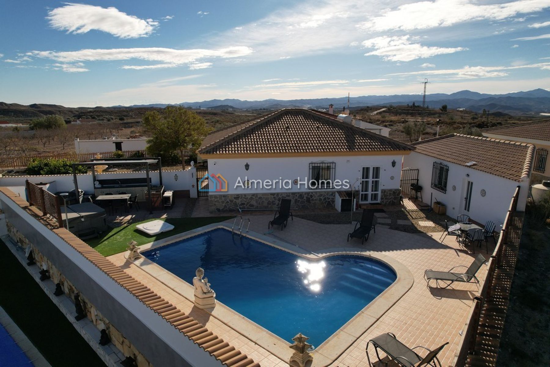 Villa Grapes — Villa for sale in Partaloa, Almeria — Image #1