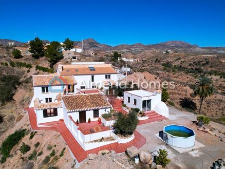 Cortijo Essence: Country House in Oria, Almeria