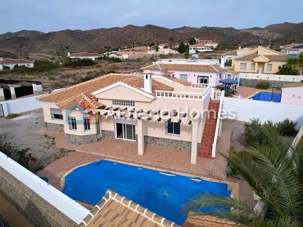 Villa Escorpion: Villa in Arboleas, Almeria