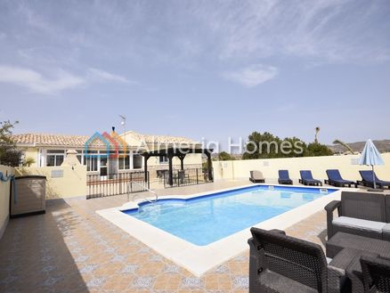 Villa Julian: Villa in Albox, Almeria