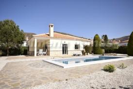 Villa Jengibre: Villa for sale in Arboleas, Almeria