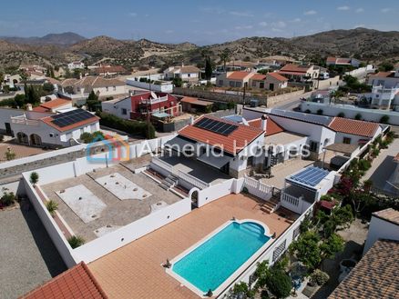 Villa Langosta: Villa in Arboleas, Almeria