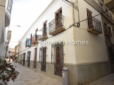 Casa Juanita: Town House in Albox, Almeria