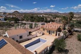 Villa Violetas: Villa en venta en Partaloa, Almeria