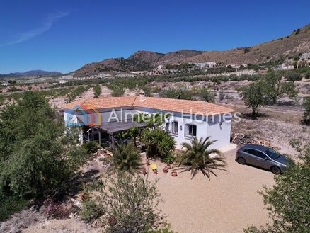 Villa Jazmines: Villa in Oria, Almeria