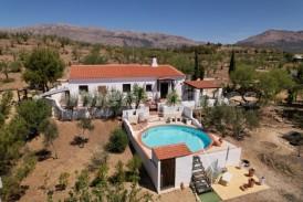 Villa Nuez: Villa te koop in Velez Rubio, Almeria