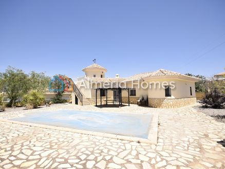 Villa Breeze: Villa in Arboleas, Almeria