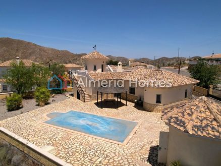 Villa Breeze: Villa in Arboleas, Almeria