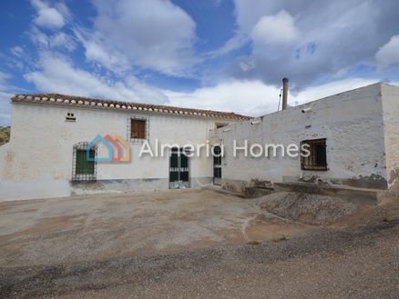 Cortijo Wilson: Country House in Albox, Almeria