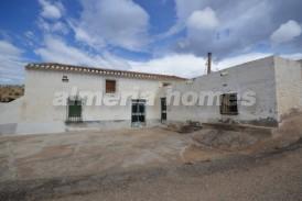 Cortijo Wilson: Country House for sale in Albox, Almeria