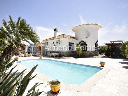 Villa Flamenco: Villa in Partaloa, Almeria