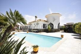 Villa Flamenco: Villa a vendre en Partaloa, Almeria