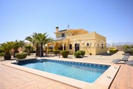 Villa Pearl: Villa te koop in Albox, Almeria