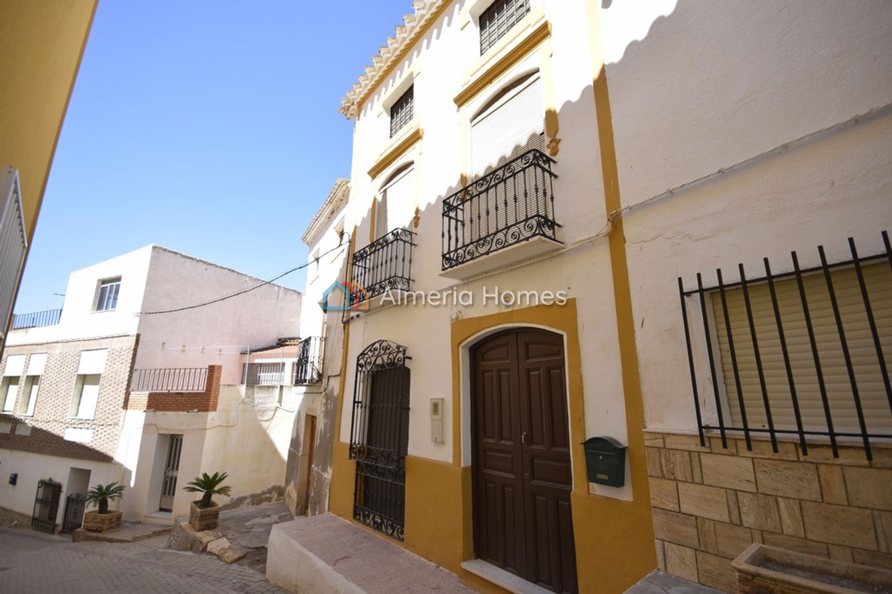 Casa Chestnut — Town House for sale in Zurgena, Almeria — Image #3