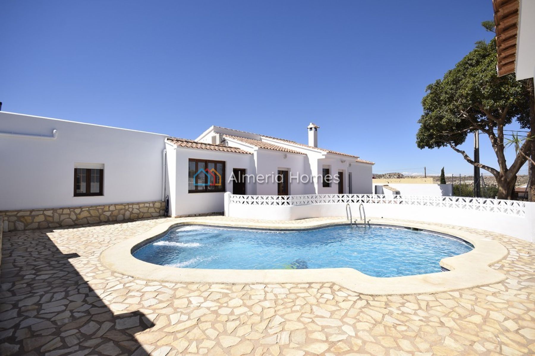 Villa Cypress — Villa for sale in Arboleas, Almeria — Image #1