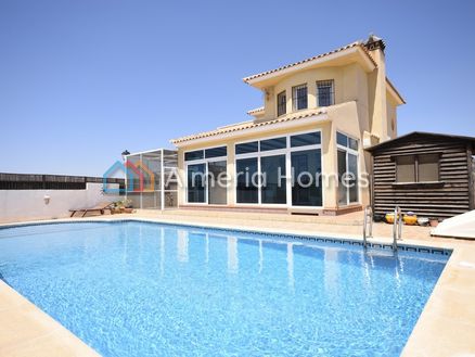 Villa Willow: Villa in Huercal-Overa, Almeria