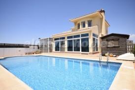 Villa Willow: Villa a vendre en Huercal-Overa, Almeria