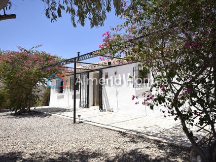 Cortijo Este: Country House in Albox, Almeria