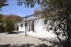 Cortijo Este: Landhuis te koop in Albox, Almeria