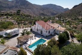 Villa Sasha: Villa en venta en Oria, Almeria