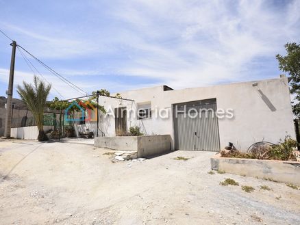 Cortijo Cooper: Country House in Olula del Rio, Almeria