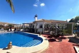 Villa Brody: Villa en venta en Arboleas, Almeria